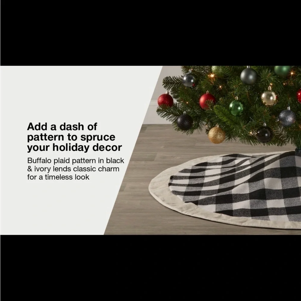NWT wondershop 48” buffalo plaid ivory black Christmas tree skirt decor